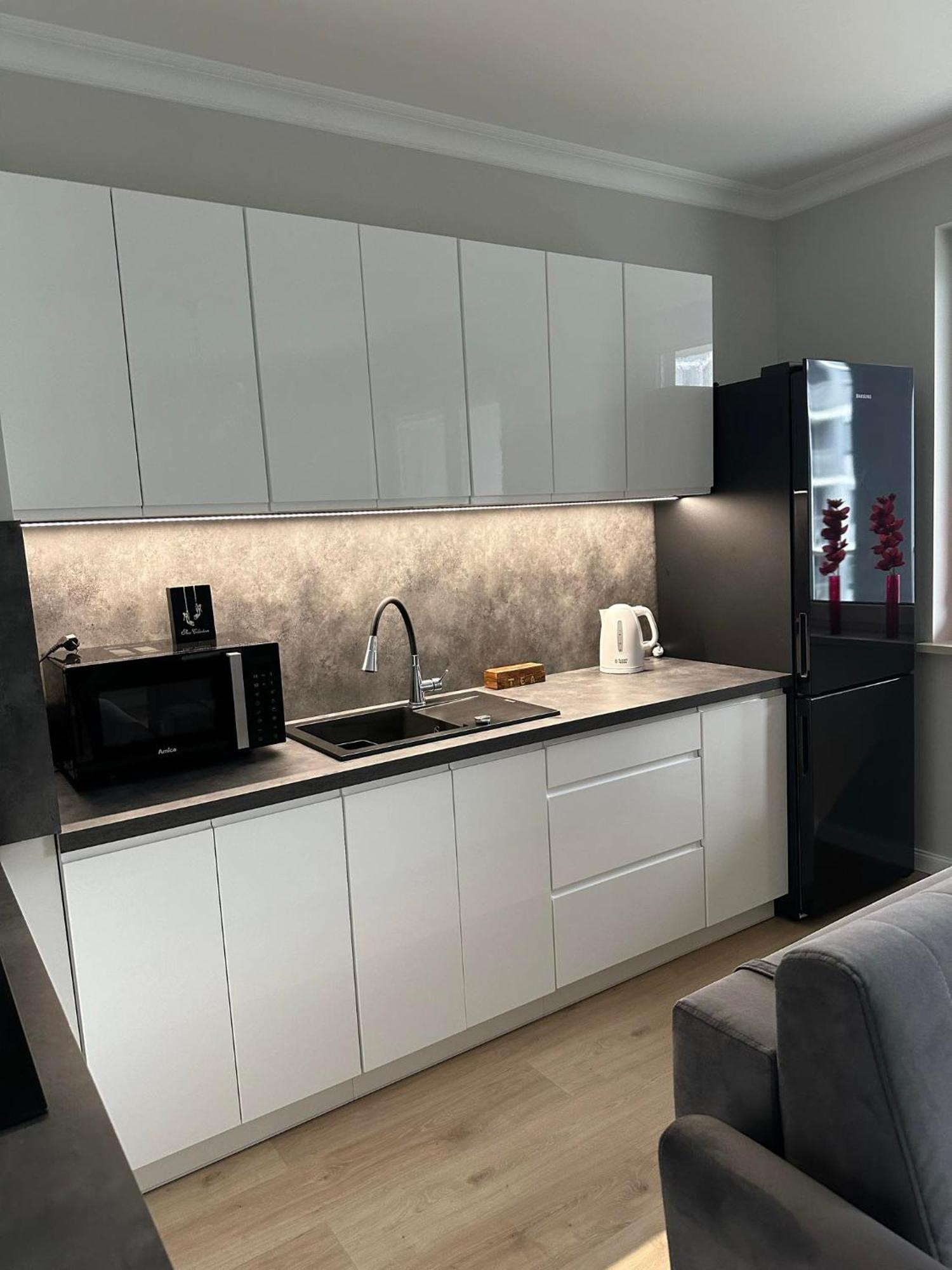 Apartament Rozana Люблин Екстериор снимка